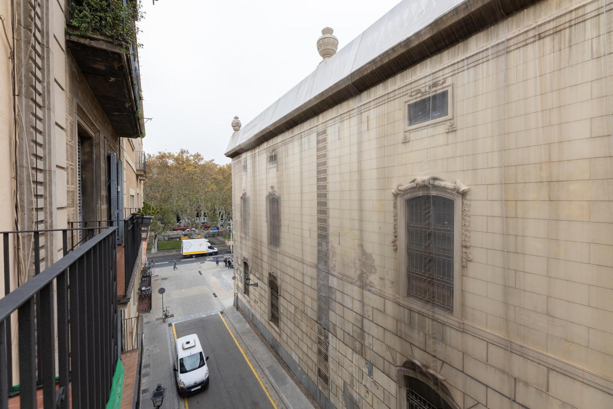 Hotel Lyon บาร์เซโลนา ภายนอก รูปภาพ